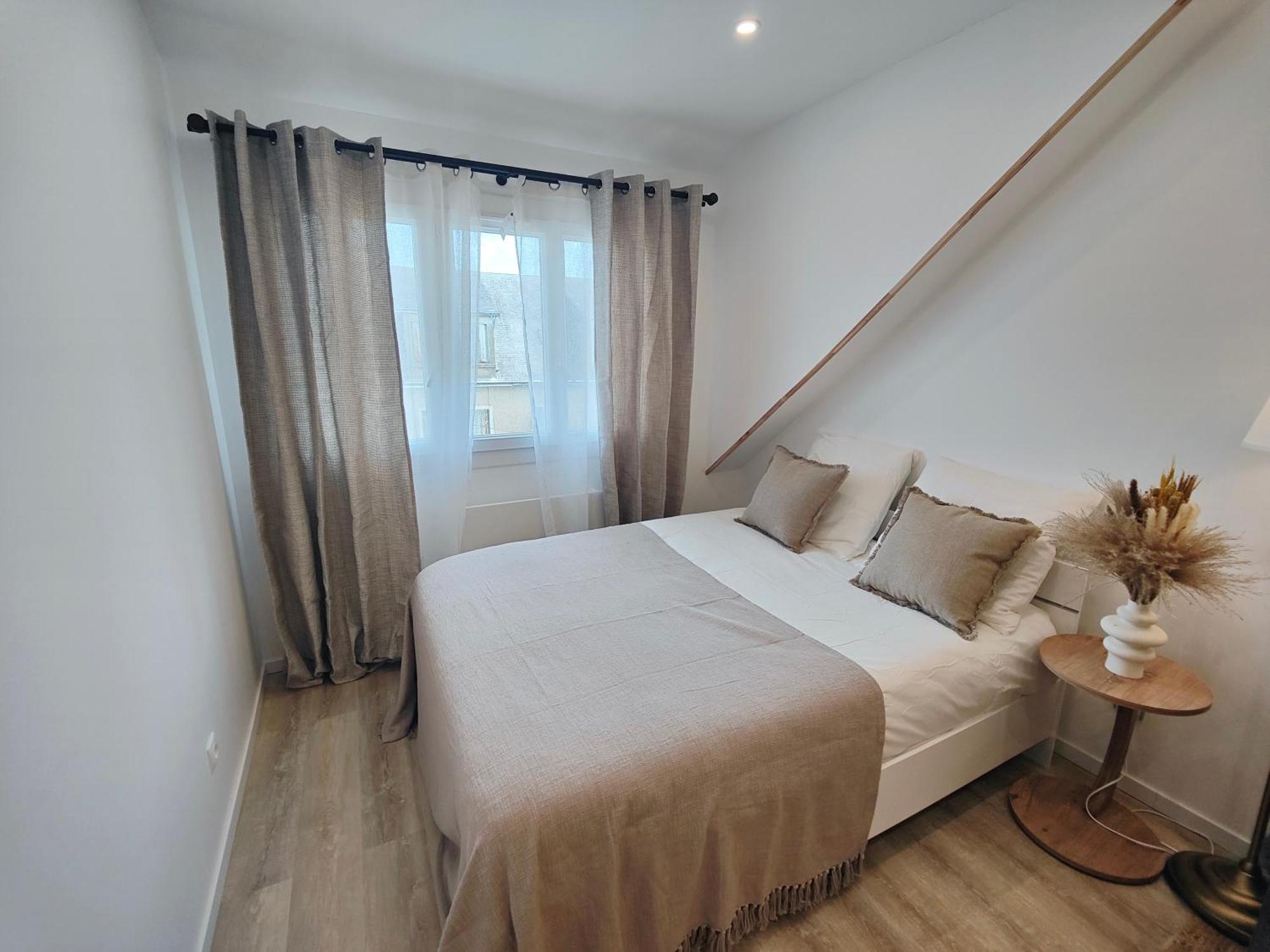 Doris 2 Apartment Chateaudun Exterior photo